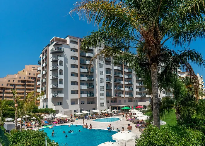 Flor Da Rocha 4* Портиман