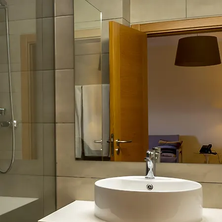 Flor Da Rocha Aparthotel 4*