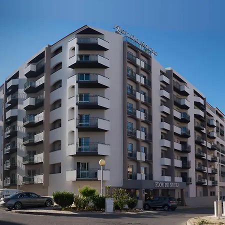 Apart-hotel Flor Da Rocha 4*