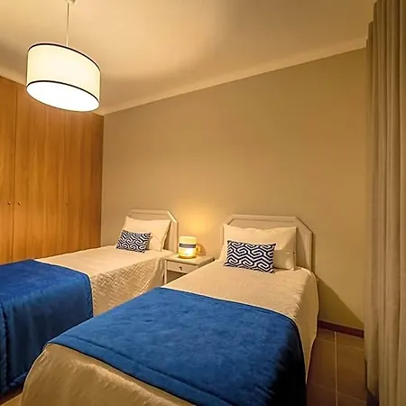 Apartahotel Flor Da Rocha 4*