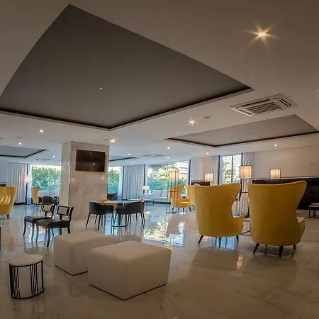 Flor Da Rocha Apart-hotel