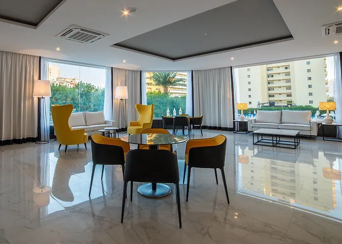 Appart hôtel Flor Da Rocha 4*