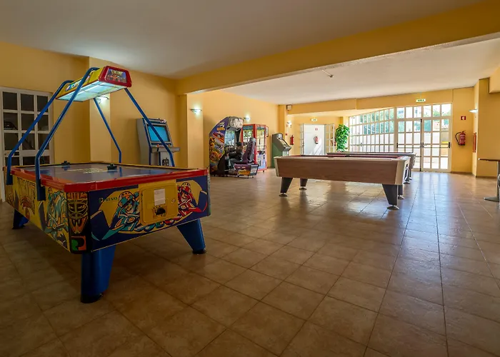 Flor Da Rocha شقة فندقية 4*