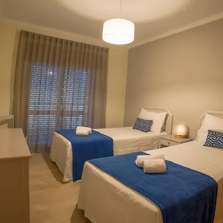 Aparthotel Flor Da Rocha 4*